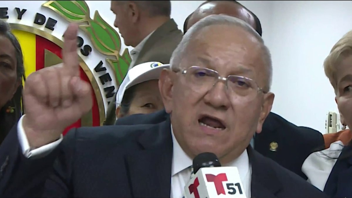 Reacciones en Caracas tras ataque de EEUU en el Caribe – Telemundo ...