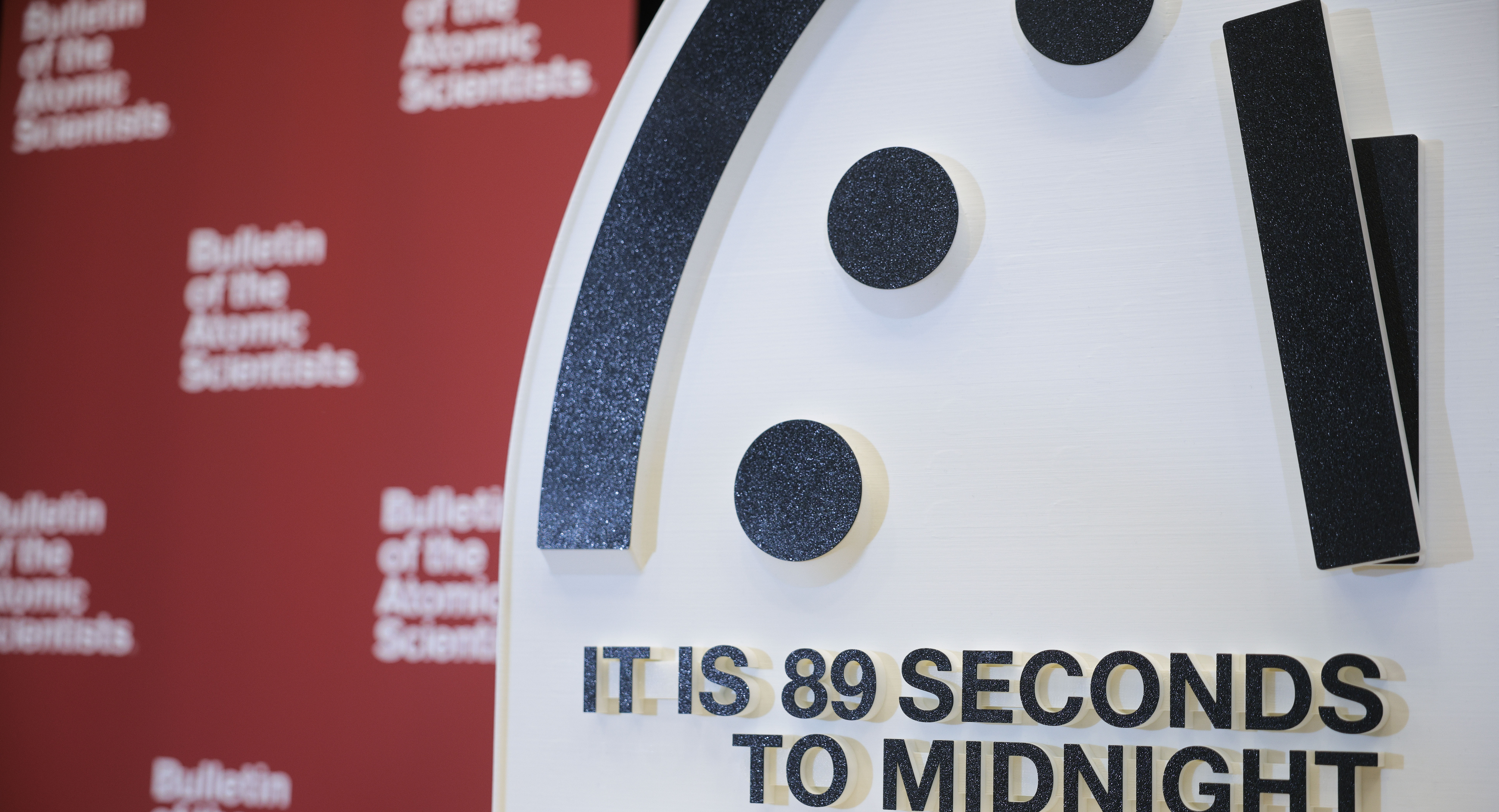 Qué es el Reloj del Apocalipsis – Telemundo Miami ( 51 ) 