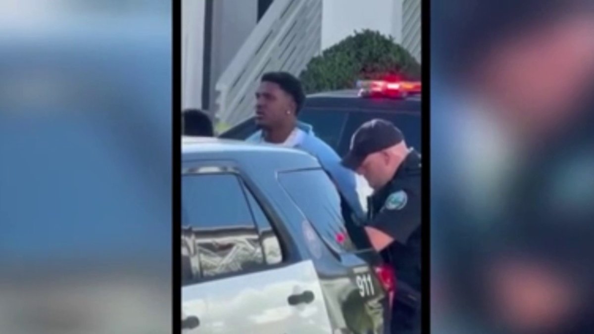 Arrestan a jugador de la NFL tras un incidente de presunta violencia ...
