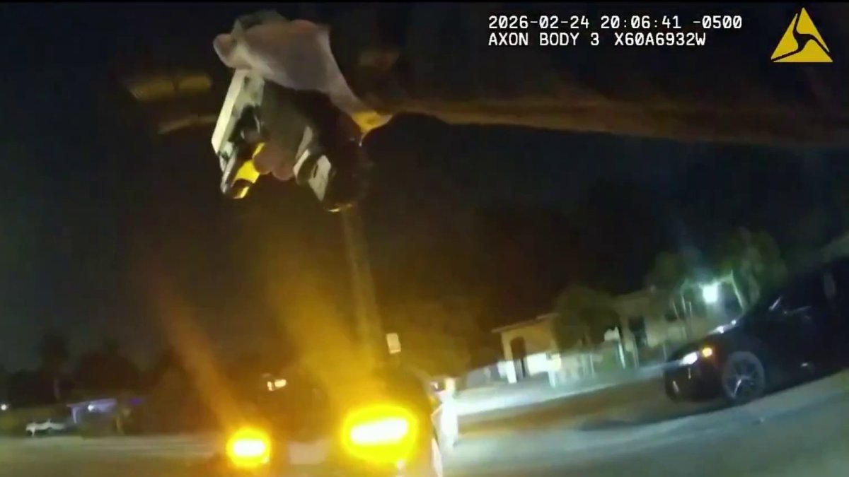 Persecución policial termina con un choque y tiroteo policial
