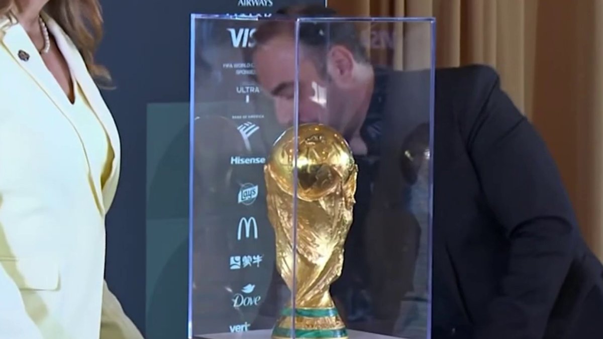 La pieza más icónica del fútbol mundial vuelve a exhibirse en Miami