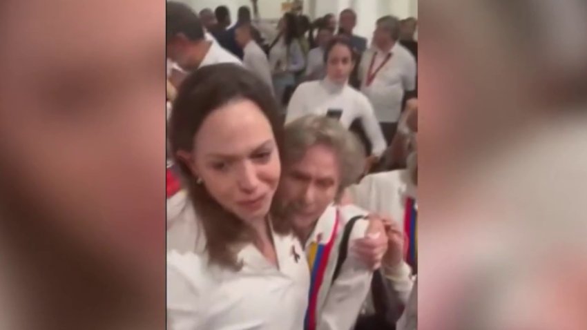 Reaparece María Corina Machado en una misa en Panamá