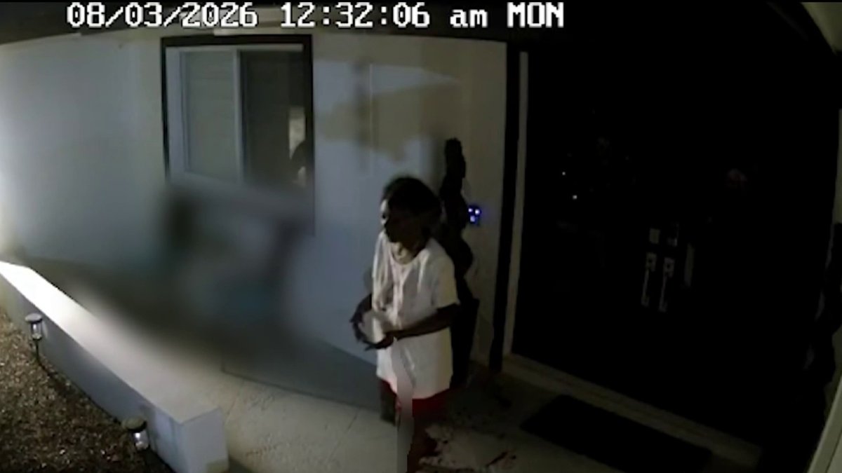 Hombre es acusado de agredir a su hermana con un machete mientras dormía junto a una bebé