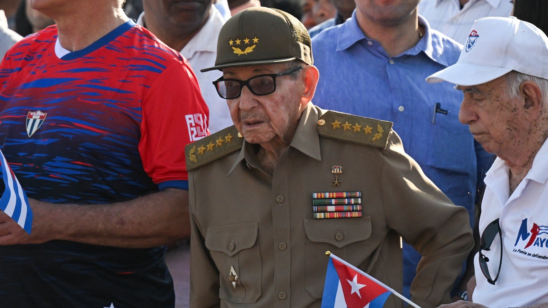 Juez de Miami firma orden de arresto contra Raúl Castro por derribo de avionetas en 1996