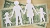 Podrías recibir $9,000 por cuidar a tus hijos: lo que propone Trump y qué significaría para Florida