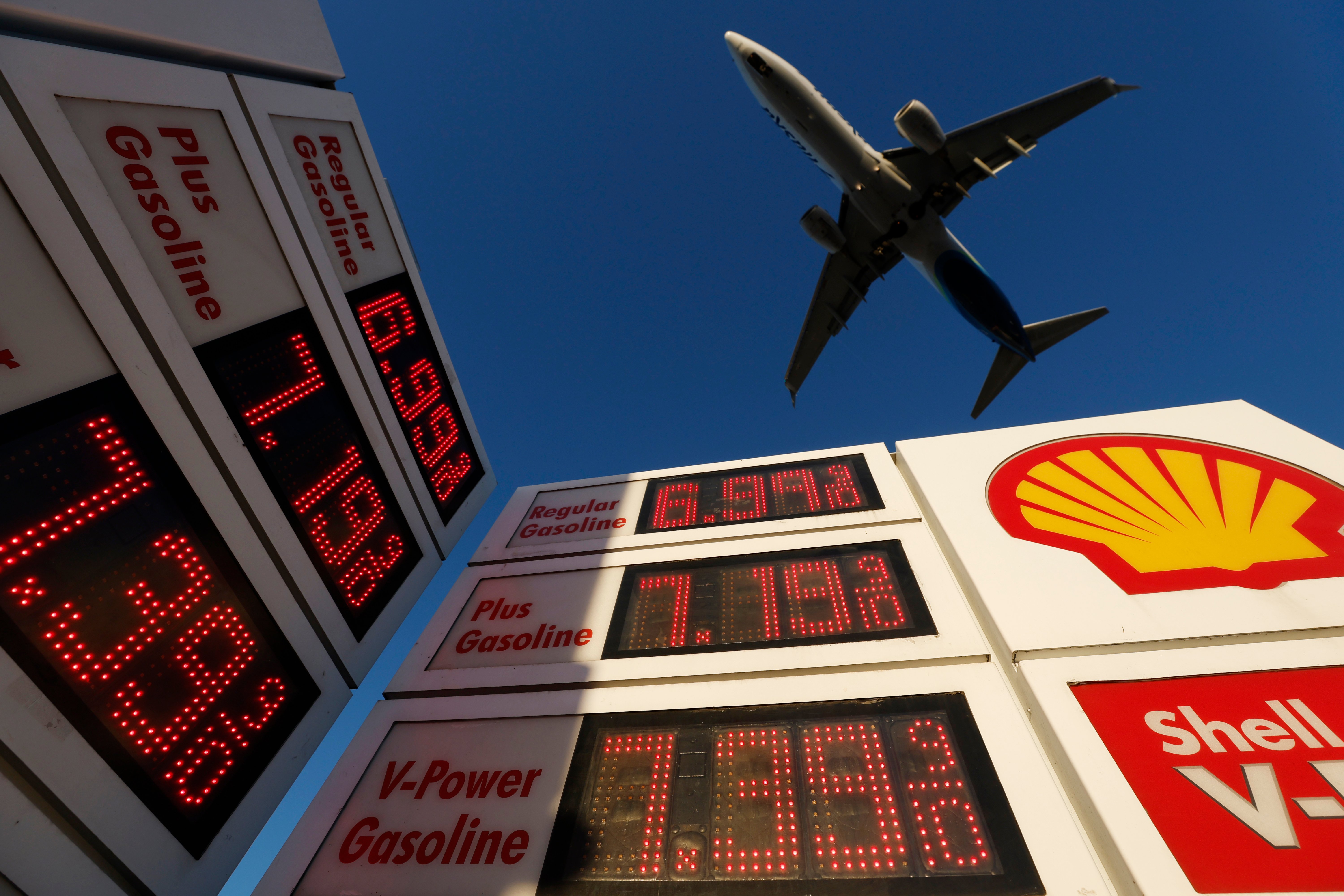 La inflación de EE.UU. sube al 3,7% en septiembre por el alza de la gasolina