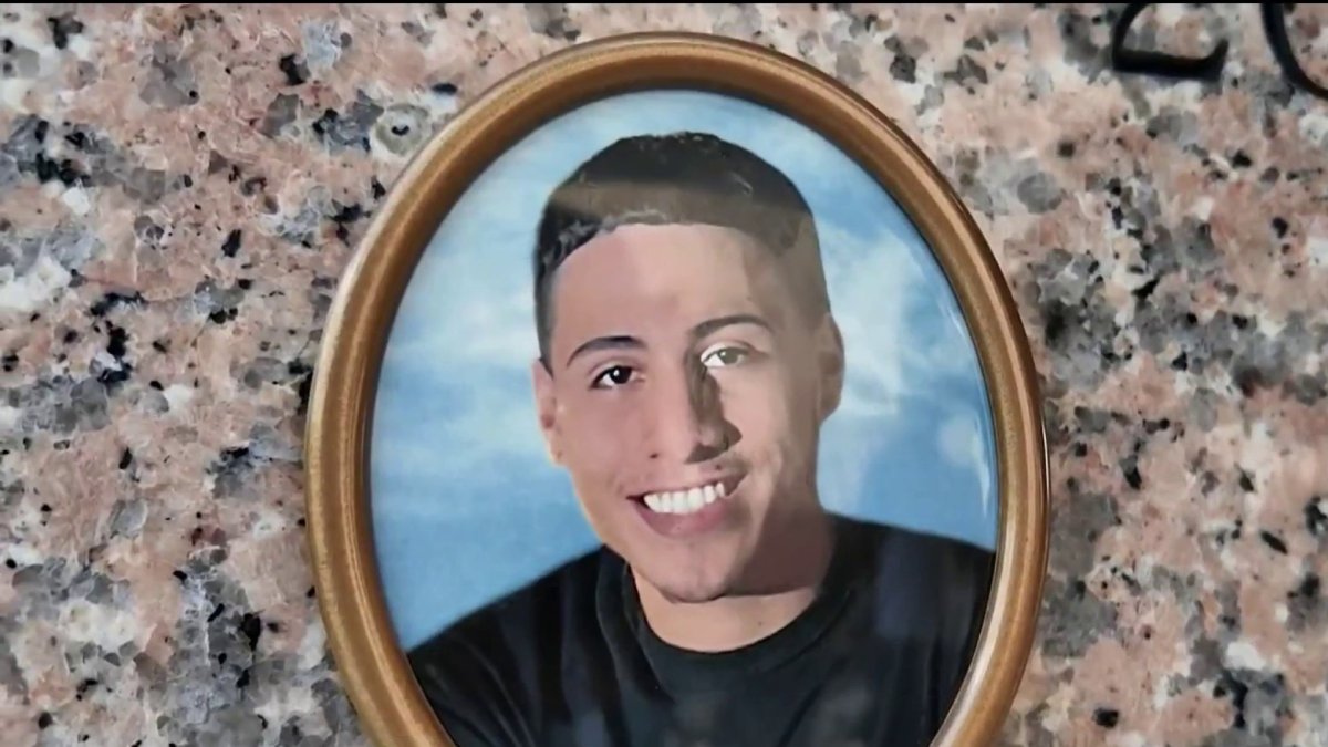 Familias de barberos asesinados en Hialeah ofrecen $15,000 por información que conduzca a un arresto