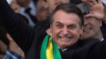 Operan por cuarta vez del abdomen a Bolsonaro