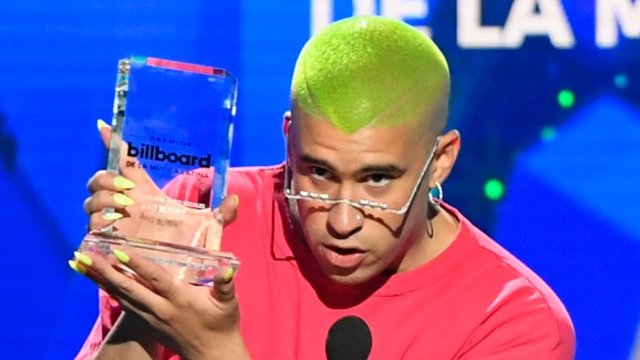 Resultado de imagen para bad bunny