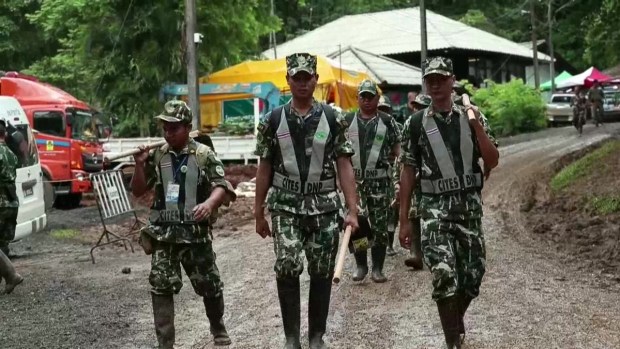   Tailandia acelera el trabajo para eliminar a las personas atrapadas en la cueva 