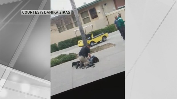 Policia acusado de uso excesivo de fuerza contra estudiante