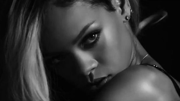 Video: El anuncio más sexy de Rihanna