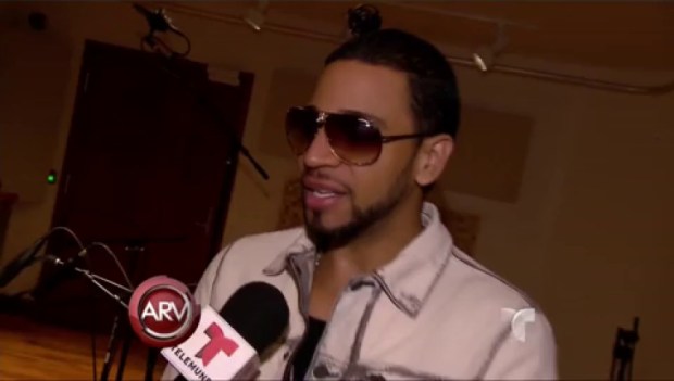 Video: Henry Santos, a su manera