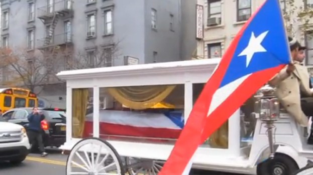 Video: NY: Miles despiden a “Macho”