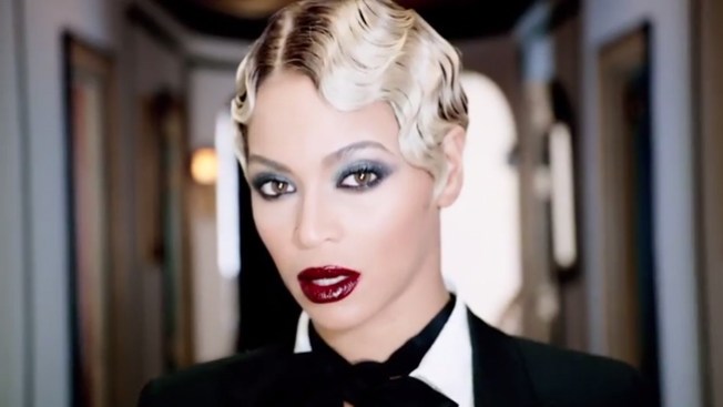 Exhibición de Beyoncé al Salón del Rock