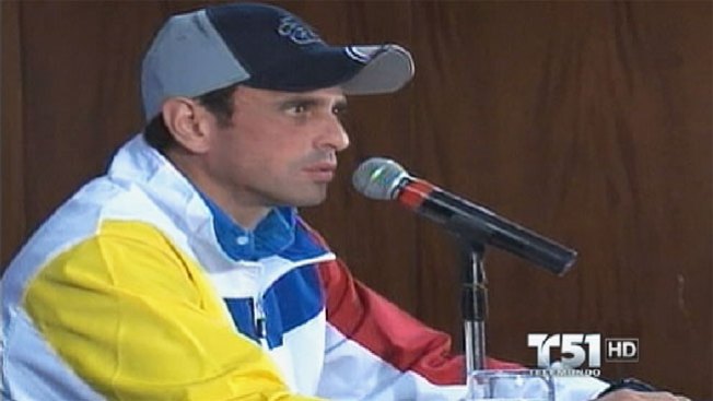 Capriles mira hacia adelante
