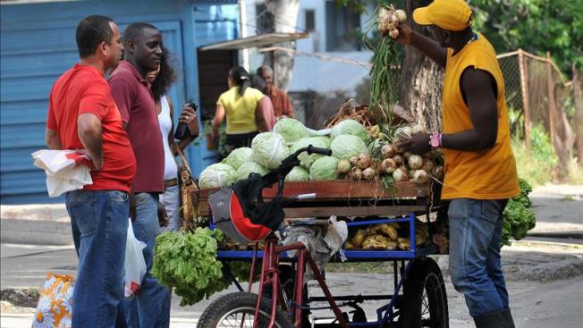 Cuba pone en vigor su nueva política de créditos