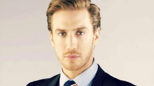 Eugenio Siller canta en Reina de corazones