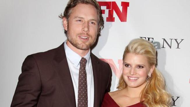 Jessica Simpson dio a luz a un niño