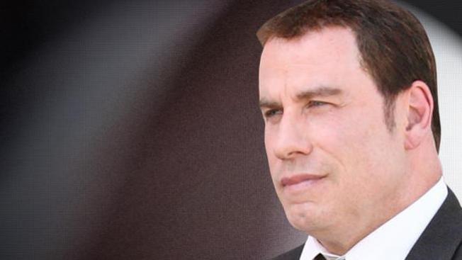 Travolta denunciado por acoso