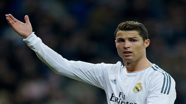 Ronaldo ofrece Balón de Oro al Madrid