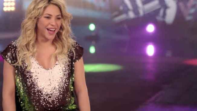 Shakira, feliz pero con libras de más
