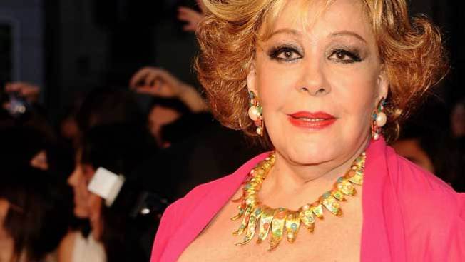 Hasta Silvia Pinal hace el “Harlem Shake”