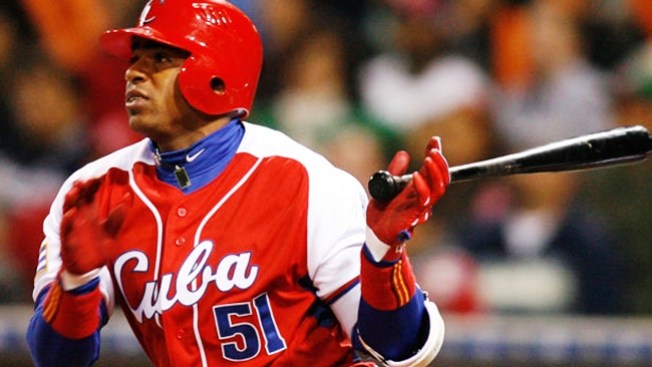 Guillén quiere a Yoenis Céspedes en los Marlins